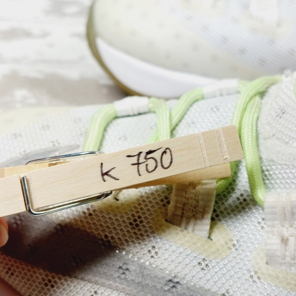 Nike White & Gray Yellow-Lace Essential lifestyle Sneakers Shoes K750 main image 5